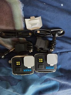 Set of 2 Gopro lit