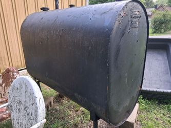 Fuel oil tank