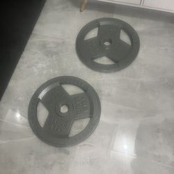 Cash only no Zelle Brand new in box pair of 45lb Olympic weights plates total 90lb more same style if needed added price  check my page