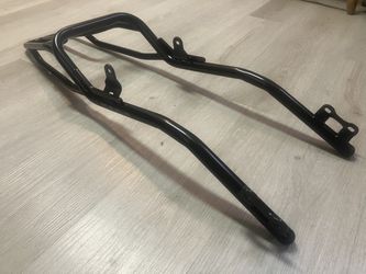 GIVI Rear Luggage Rack / Top Case Support – Max Load 5kg – Black (Motorcycle)