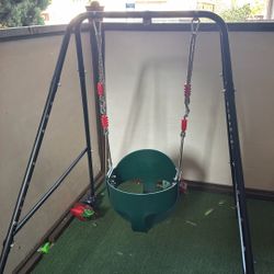 Toddler adjustable height Swing 