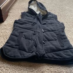 Black Roxy Vest Hooded Jacket Size Small Pick Up Only