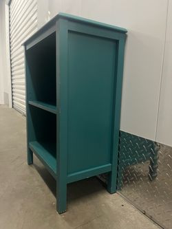 Shelf / Bookshelf