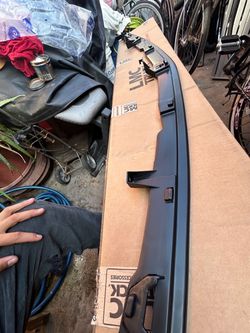 1998  NEW BUMPER FILLER plastic