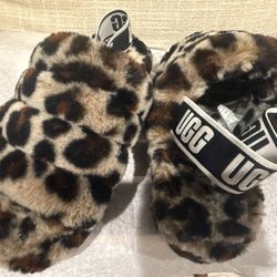 Ugg Slippers 