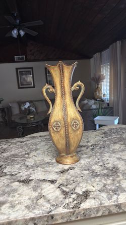 Metal vase