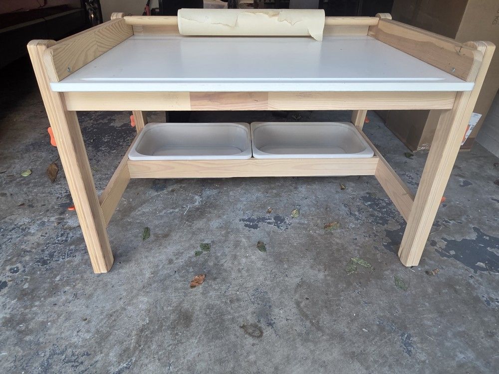 Kids Craft Desk