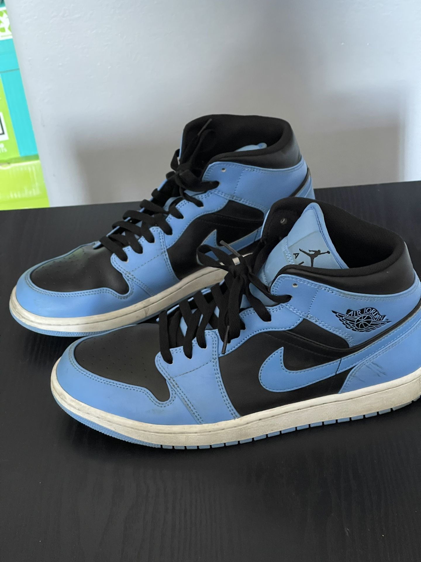 Nike Air Jordan 1