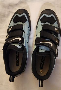 Women Cycling shoes Nike acg US10; EUR42; 27cm