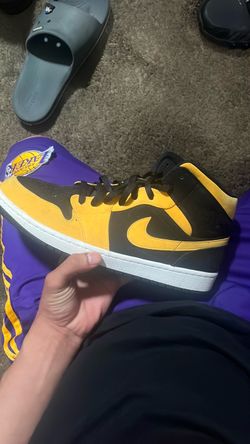 35$ Jordan one 1