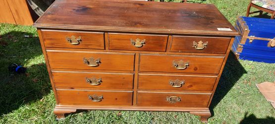 Solid Wood Dresser 
