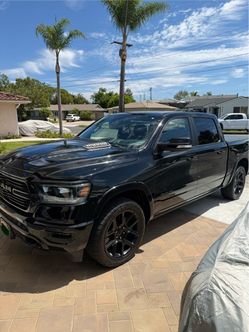 Ram 1500 Crew Cab Pickup Truck