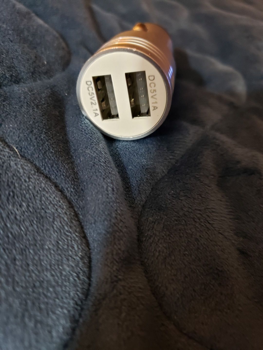Dual USB Outlet Plug