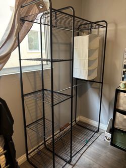 Black hanging rack
