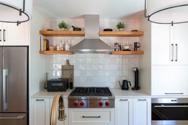  Kitchen cabinets