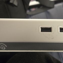 Seagate Backup Plus Hub for Mac (8TB) - Excellent Condition!