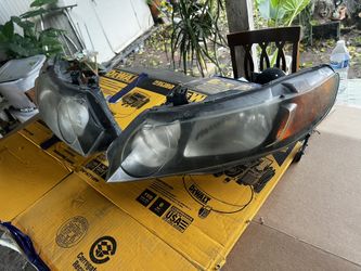 Honda OEM Headlights 