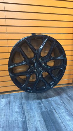New Snowflake 24x10 6x139.7 Wheels 305/35R24 Tires Sierra Silverado Tahoe Suburban