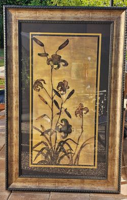 Beautiful high end two piece matching set by designer artists Erin Lange. Features the elegant orchid iris silhouettes botanical design.
