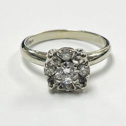 14K White Gold Diamond Ring