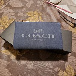 Coach Wallet Women Wristlet 