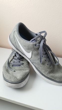 NIKE Shoes size 8