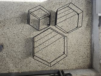 Set Of 3 Hexagon Shelves (Metal)