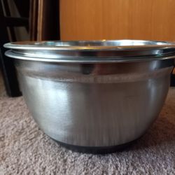 New Stainless Steel Mixing Bowls ×2 10 Each Pic Up Today In Mission Valley 