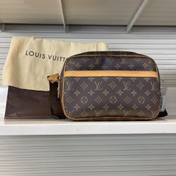 Louis Vuitton, Bags, Authentic Monogram Reporter Pm