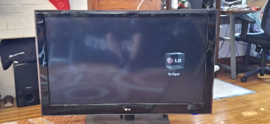 LG Tv 47 Inches