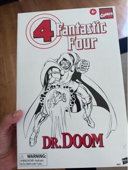 2020 Marvel Legends Retro Fantastic Four Doctor Doom