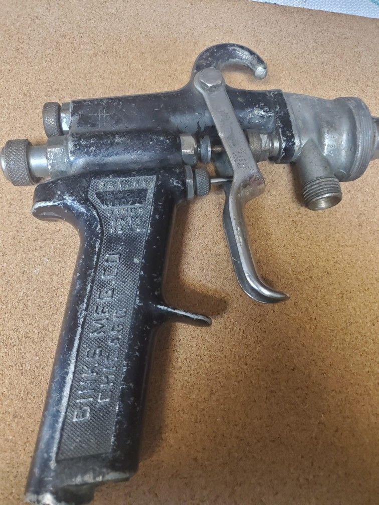 Vintage 50 Years Old Binks Model 7 Spray Gun Model 1910673