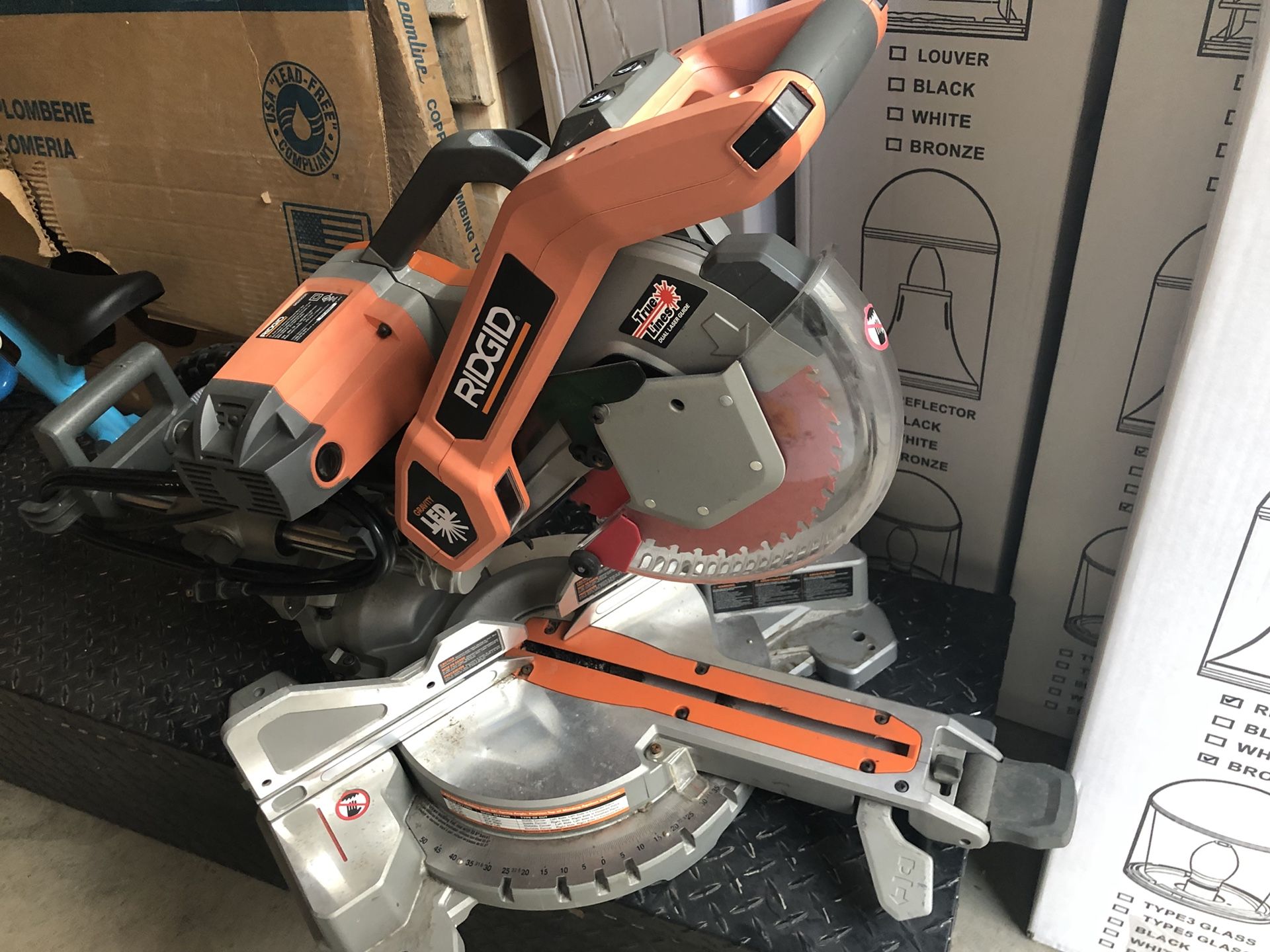 Ridgid MS255SR 10” Sliding miter saw for Sale in Temecula, CA OfferUp