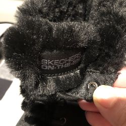 Skechers Black Boots With Fur Size 7