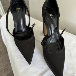 Zara Black Shoes