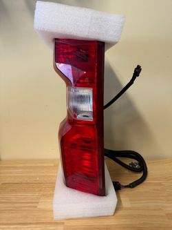 Halogen Taillight For Chevrolet Silverado