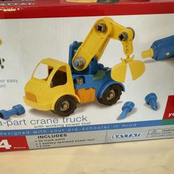 Take-a-part crane truck with working Power Tool