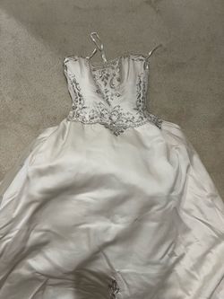 Wedding dress