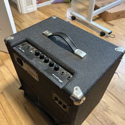 Ampeg BA-110 Bass Amp