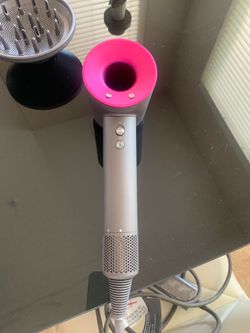 Dyson Supersonic Hair Dryer – $180 Fast Sale – Like New