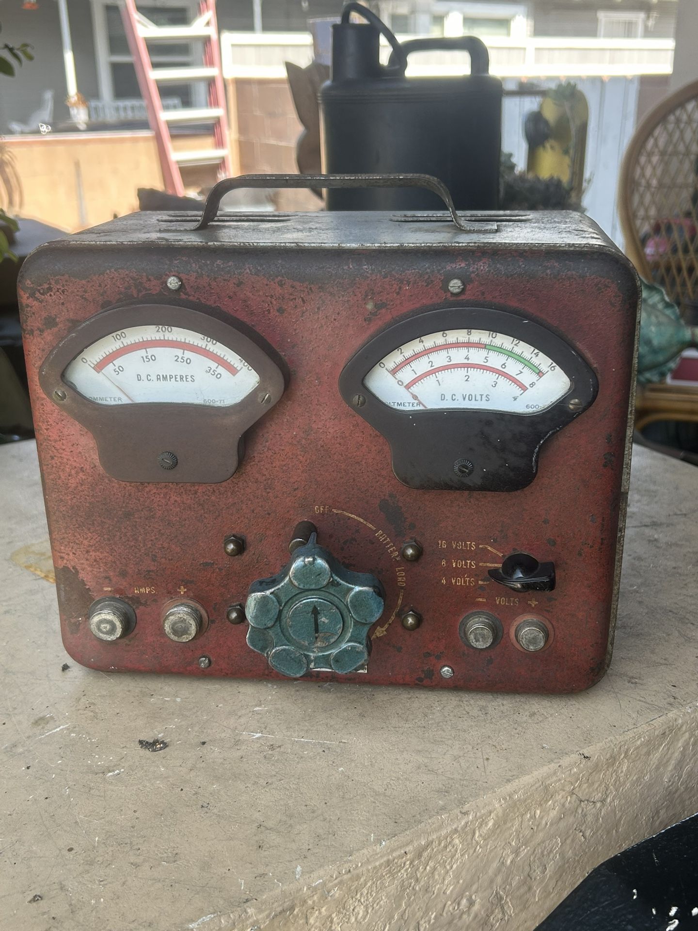 Ever wonder why you’re so testy? Vtg 1950s Sun Untested Volt Tester: