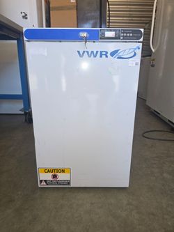 VWR SCUCFS-0204 laboratory refrigeration