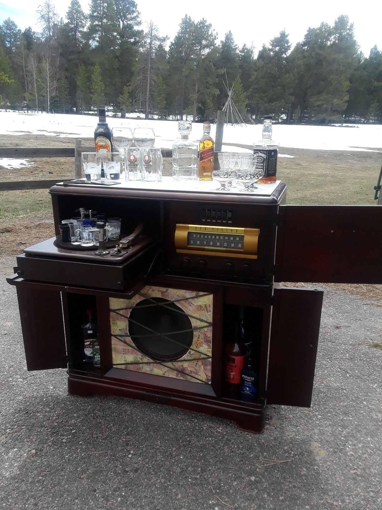 Antique RCA Victrola Cabinet repurposed into Bar