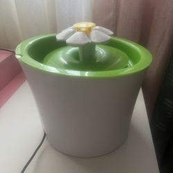 Pet Drinking Fountain 