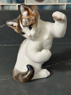 vintage Rosenthal Porcelain Playful Kitten Figurine (Model 1204)
