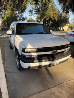 2002 Chevy Tahoe LS 4Door