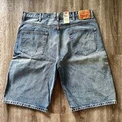 Levi 569 Size 38 Jean Shorts New With Tags