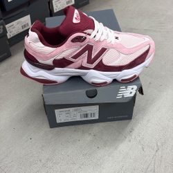 New Balance Pink