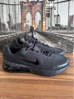 Nike Air Max Phoenix