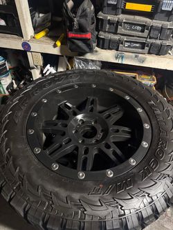 Offroad tires and rims 35s